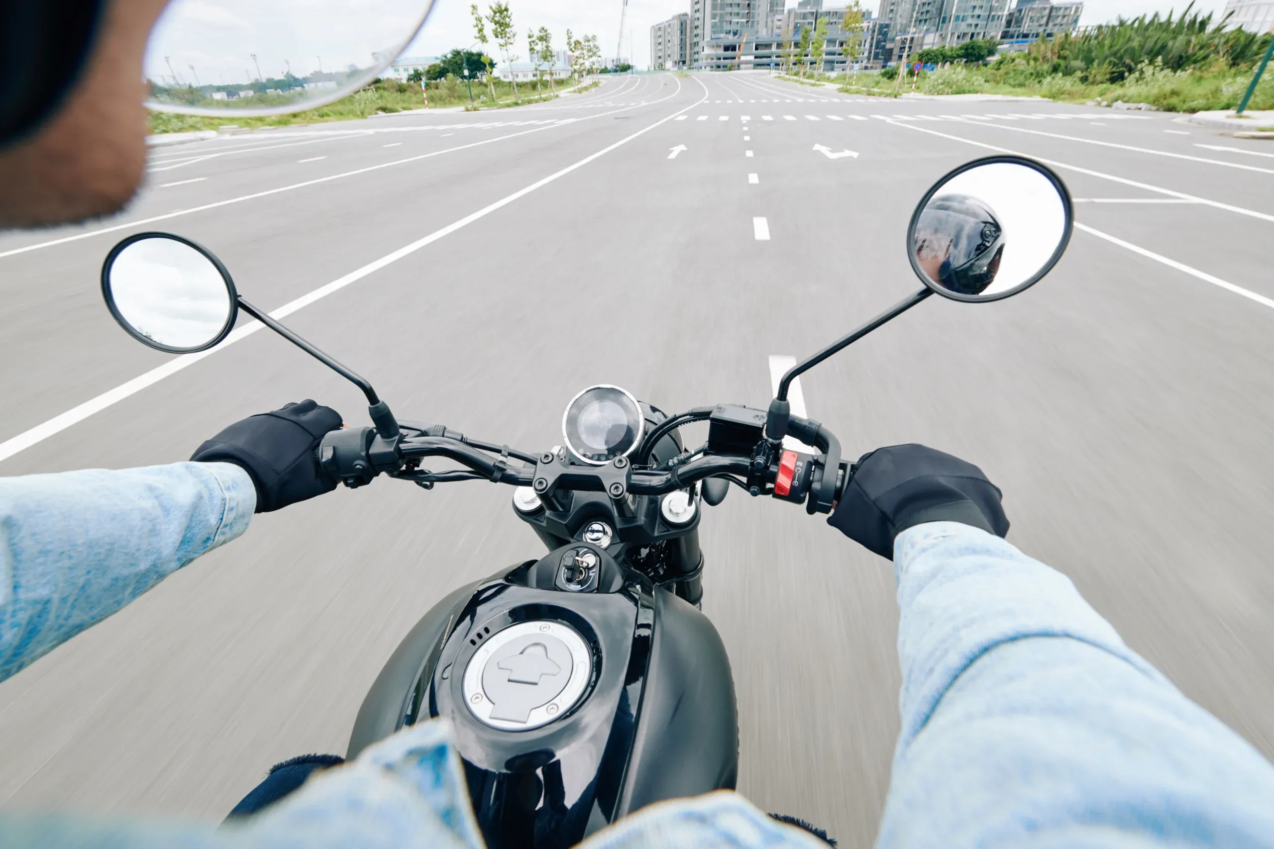 When Do Motorcycles Have the Right of Way?