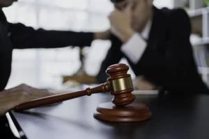 Unhappy With Your Personal Injury Lawyer in California? Here’s What Happens If You Switch Attorneys